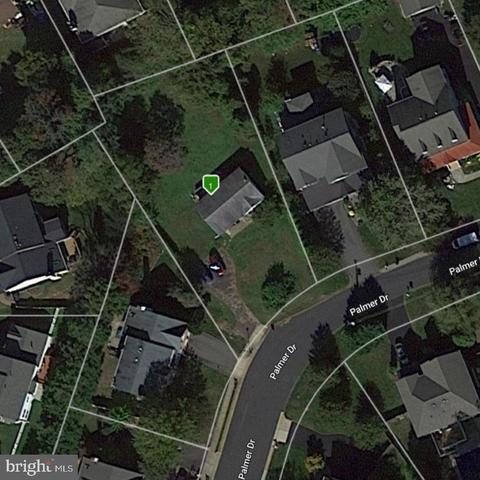 10154 Palmer Dr, Oakton, VA 22124