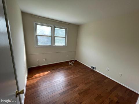 7410 Dickenson St, Springfield, VA 22150 photo 8