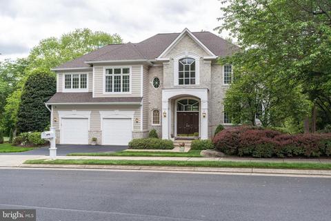 11319 Bright Pond Ln, Reston, VA 20194
