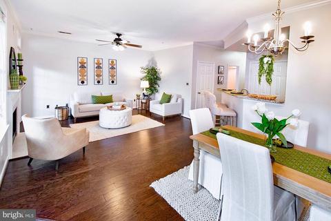 1311 Garden Wall Ct #804, Reston, VA 20194