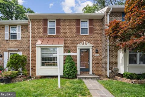 7080 Leewood Frst, Springfield, VA 22151