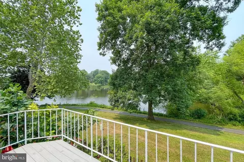 5512 Beaconsfield Ct, Burke, VA 22015 photo 37
