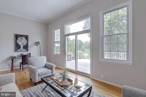 5512 Beaconsfield Ct, Burke, VA 22015 photo 10