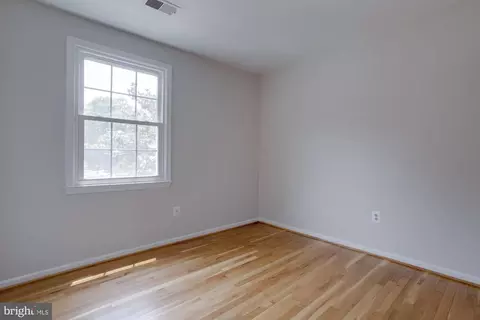 5512 Beaconsfield Ct, Burke, VA 22015 photo 29