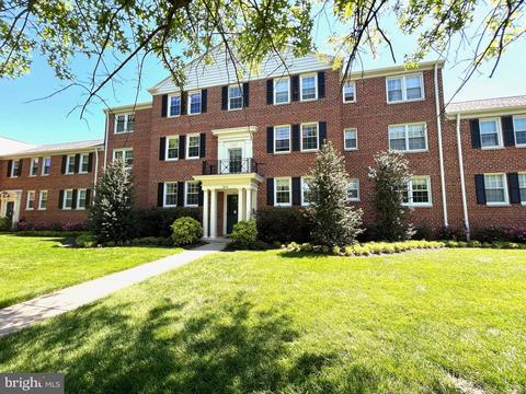 6613 Potomac Ave #A1, Alexandria, VA 22307