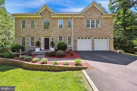 6451 Seventh St, Alexandria, VA 22312