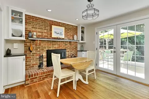 8415 Rainbow Bridge Ln, Springfield, VA 22153 photo 15
