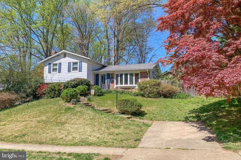 10920 Decatur Dr, Fairfax, VA 22030