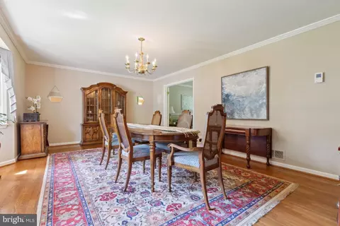 6010 Nassau Dr, Springfield, VA 22152 photo 16