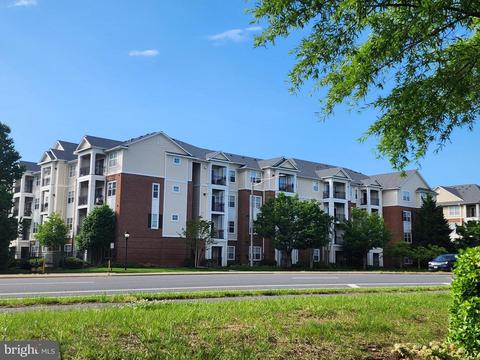 12925 Centre Park Cir #209, Herndon, VA 20171