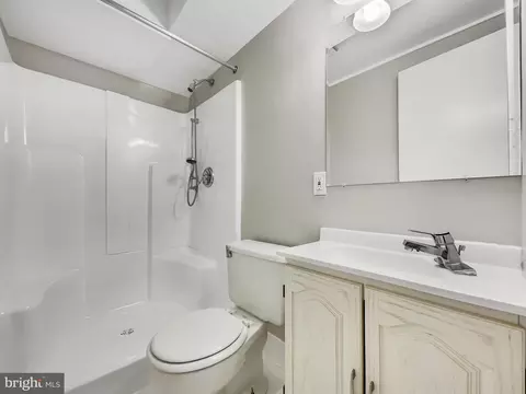 5545 Mitcham Ct, Springfield, VA 22151 photo 27