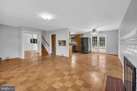 7422 Elgar St, Springfield, VA 22151 photo 8
