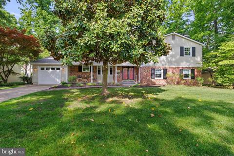 6902 Conservation Dr, Springfield, VA 22153