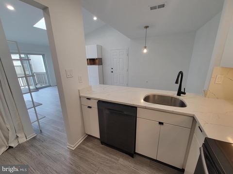 7809 Harrowgate Cir #C, Springfield, VA 22152 photo 40