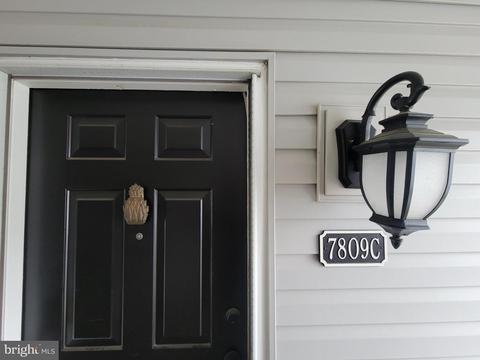 7809 Harrowgate Cir #C, Springfield, VA 22152 photo 2