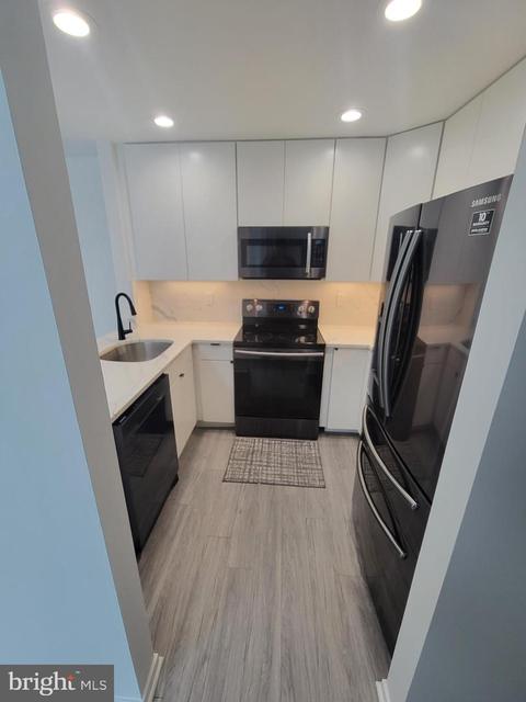 7809 Harrowgate Cir #C, Springfield, VA 22152 photo 8