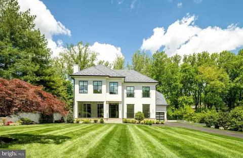 6804 Hampshire Rd, Mclean, VA 22101