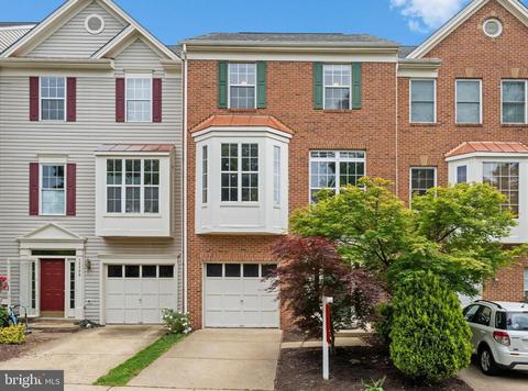 13211 Fox Ripple Ln, Herndon, VA 20171