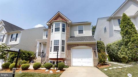 8826 Carpenters Hall Dr, Lorton, VA 22079