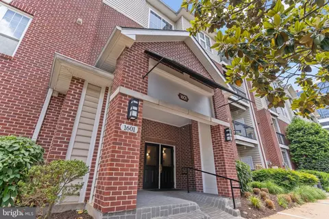 1601 Spring Gate Dr #1408, Mclean, VA 22102 photo 2