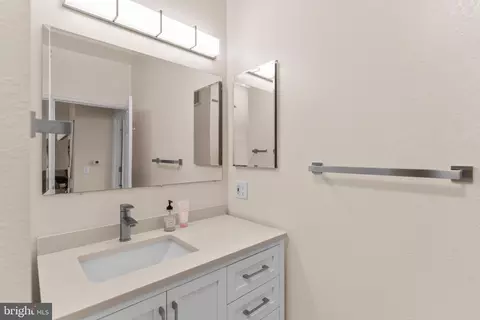 1601 Spring Gate Dr #1408, Mclean, VA 22102 photo 31