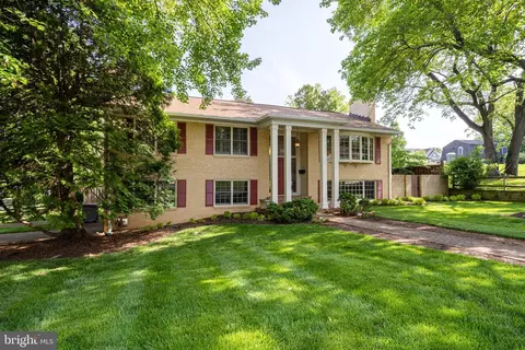 6166 Mori St, Mclean, VA 22101 photo 47