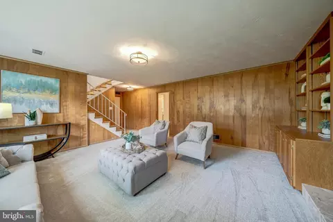 6166 Mori St, Mclean, VA 22101 photo 34