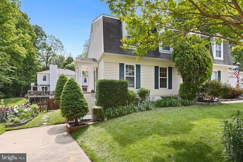 10506 Reeds Landing Cir, Burke, VA 22015