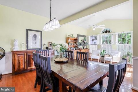 9033 Harrover Pl, Lorton, VA 22079 photo 16