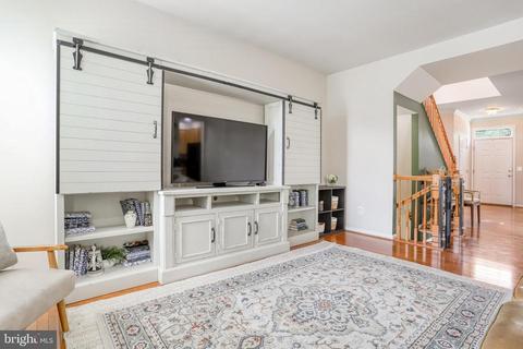 9033 Harrover Pl, Lorton, VA 22079 photo 7