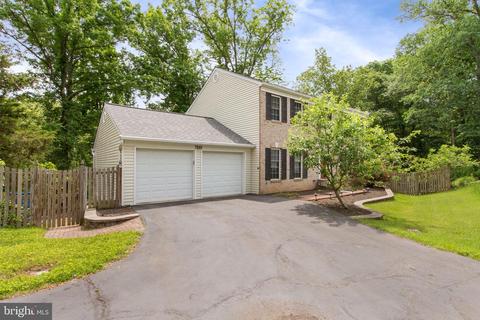 7585 Ruxton Dr, Springfield, VA 22153 photo 3
