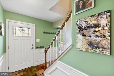 7585 Ruxton Dr, Springfield, VA 22153 photo 7