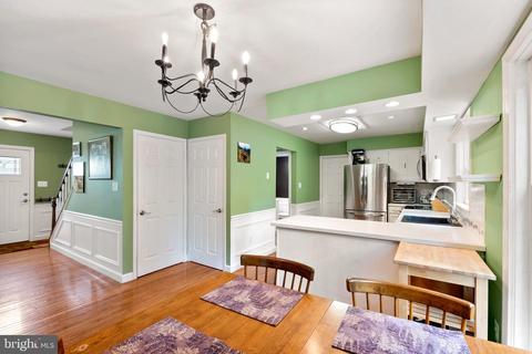 7585 Ruxton Dr, Springfield, VA 22153 photo 12