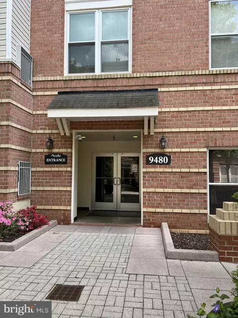 9480 Virginia Center Blvd #132, Vienna, VA 22181