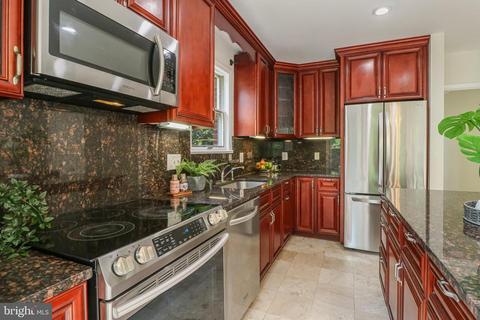 1450 Hampton Hill Cir, Mclean, VA 22101 photo 7