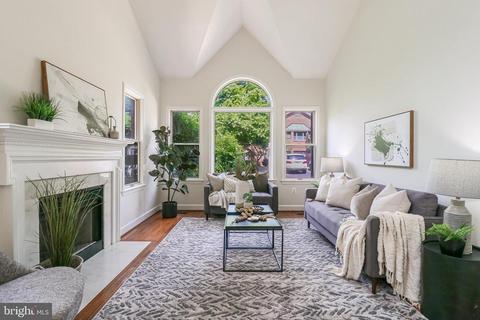 1450 Hampton Hill Cir, Mclean, VA 22101 photo 4