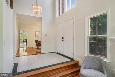 1450 Hampton Hill Cir, Mclean, VA 22101 photo 2