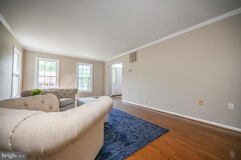 9513 Sloop Ct, Burke, VA 22015 photo 12