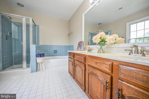 9513 Sloop Ct, Burke, VA 22015 photo 22