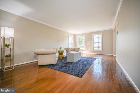 9513 Sloop Ct, Burke, VA 22015 photo 11