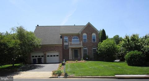 7700 Cumbertree Ct, Springfield, VA 22153