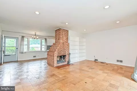 5412 Moultrie Rd, Springfield, VA 22151 photo 9