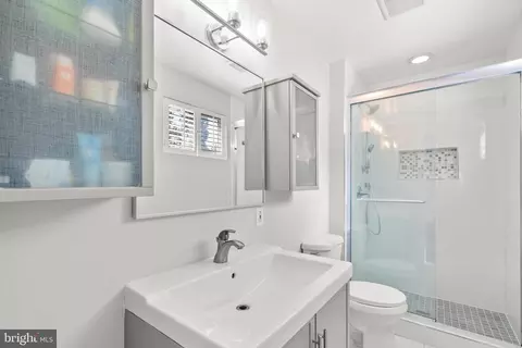 5624 Eastbourne Dr, Springfield, VA 22151 photo 23