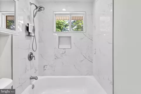 5624 Eastbourne Dr, Springfield, VA 22151 photo 27