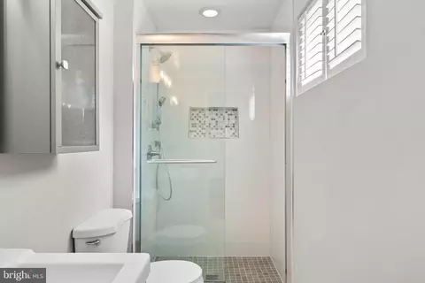 5624 Eastbourne Dr, Springfield, VA 22151 photo 24