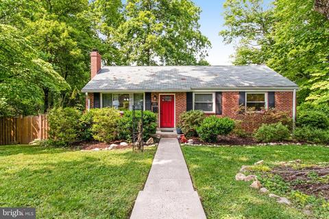 6922 Terrace Pl, Annandale, VA 22003