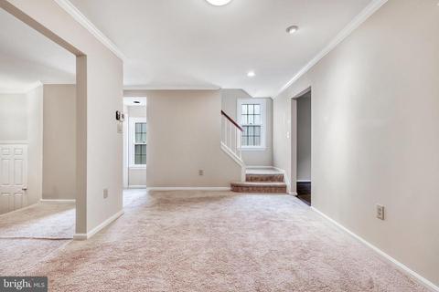 7218 Gentian Ct, Springfield, VA 22152 photo 13