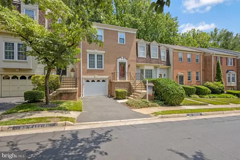 7808 Ashley Glen Rd, Annandale, VA 22003