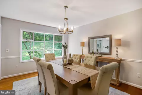 1322 Banquo Ct, Mclean, VA 22102 photo 5