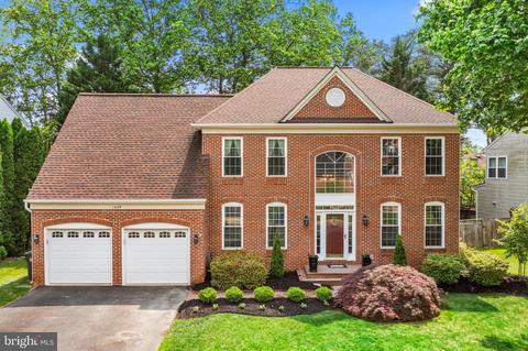 13125 Peach Leaf Pl, Fairfax, VA 22030